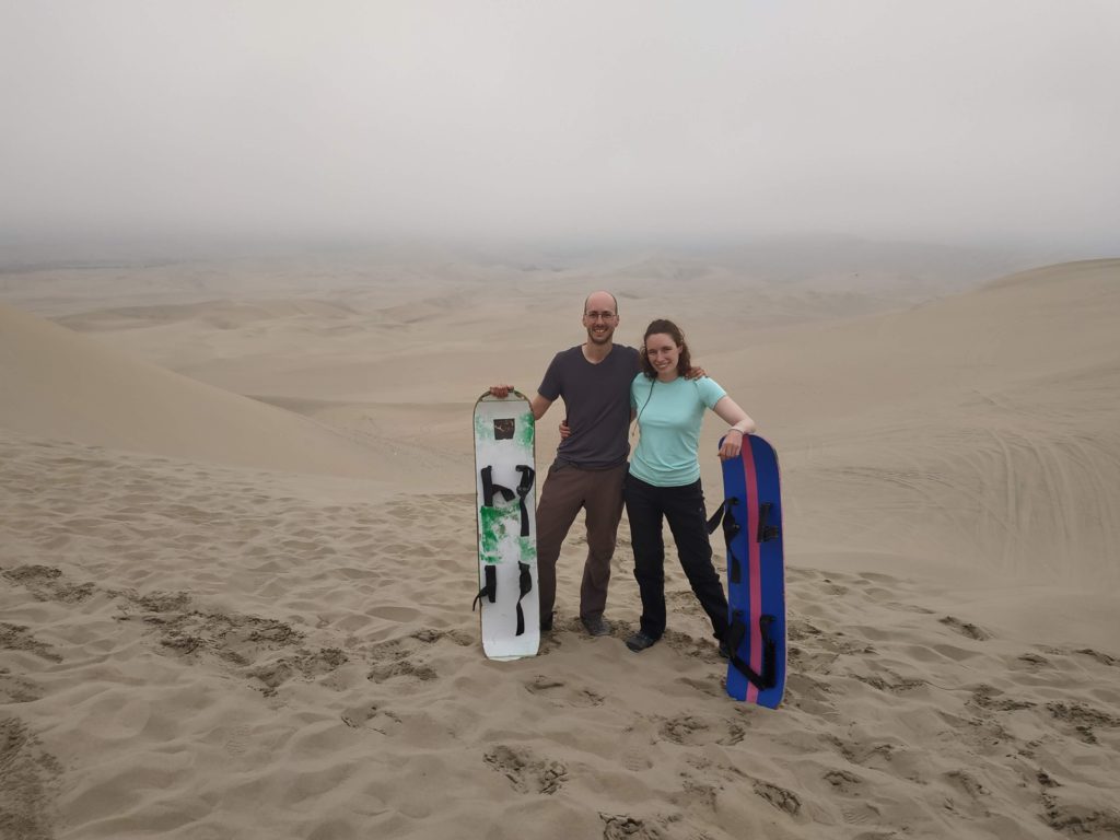 Sandboarding Peru